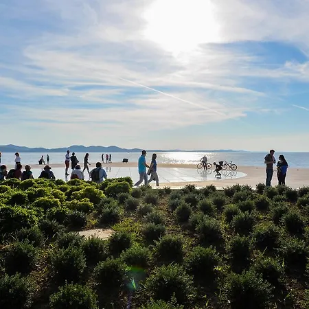 Luxury Studio דירה *